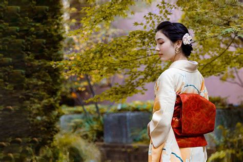 tenue traditionnelle japonaise femme|33 vêtements traditionnels japonais que vous aurez envie de porter